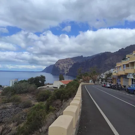 Apartamento Naranja, Incredible Ocean View Lägenhet Puerto de Santiago (Tenerife)